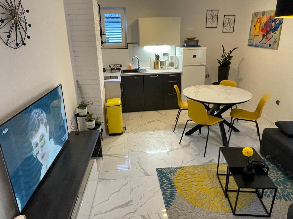 Apartment Grgo บีโอกราดนาโมรู ภายนอก รูปภาพ